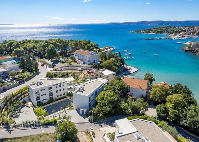 3 Bedroom Gorgeous In Krk