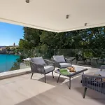 Lejlighed 3 Bedroom Awesome In Krk