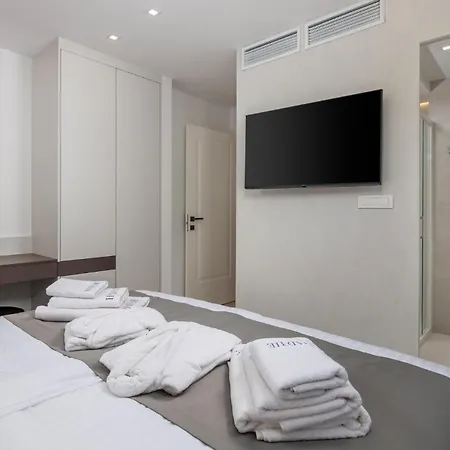 3 Bedroom Gorgeous In Krk Appartement Krk Town