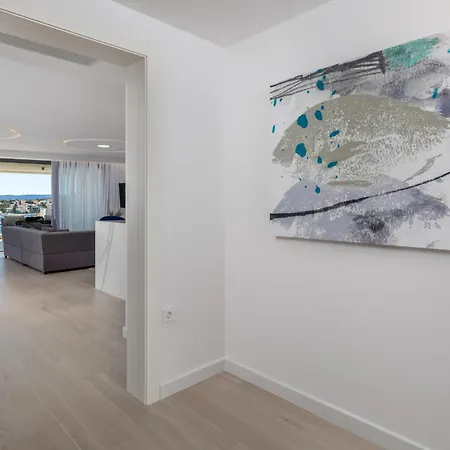 3 Bedroom Gorgeous In Krk *