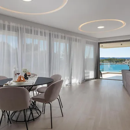 Appartement 3 Bedroom Gorgeous In Krk Krk Town