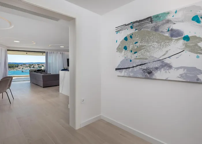 3 Bedroom Gorgeous In Krk *