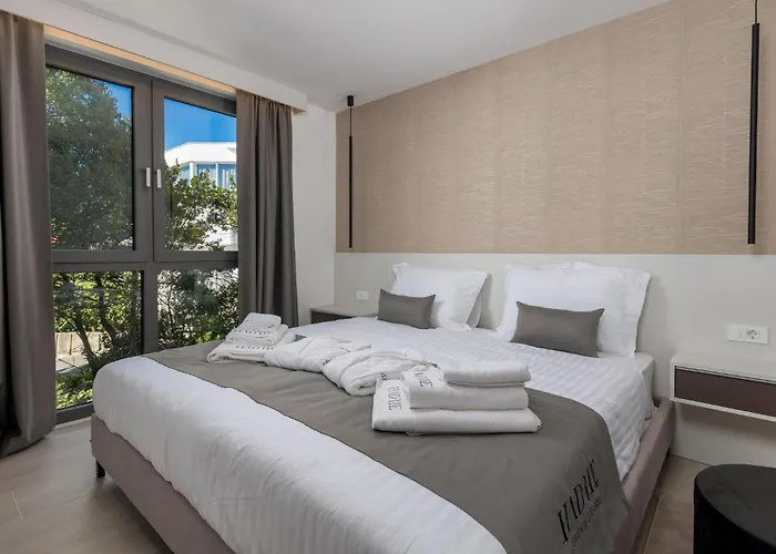 3 Bedroom Gorgeous In Krk *