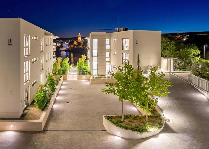 3 Bedroom Gorgeous In Krk * Krk Town