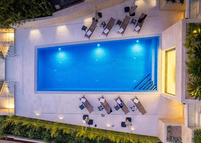 3 Bedroom Gorgeous In Krk Appartamento *