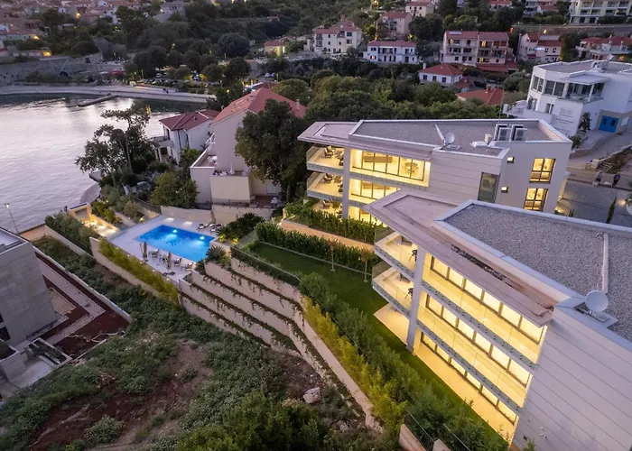 Appartement 3 Bedroom Gorgeous In Krk