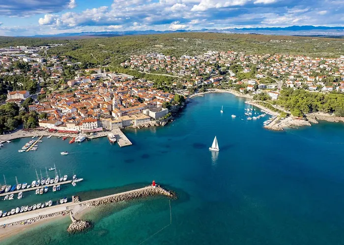 3 Bedroom Gorgeous In Krk *