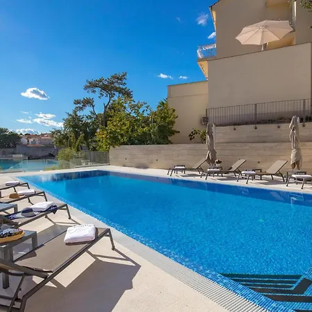 3 Bedroom Awesome In Krk Krk Town